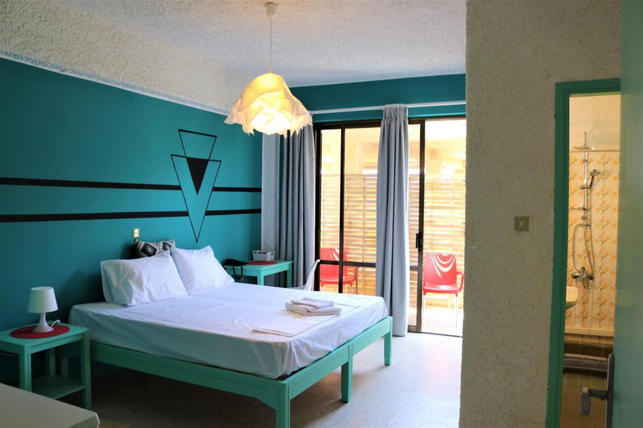 The Bongos - Socially Conscious Rooms, Part Of The Room Rate Goes To Charity Platanés Esterno foto