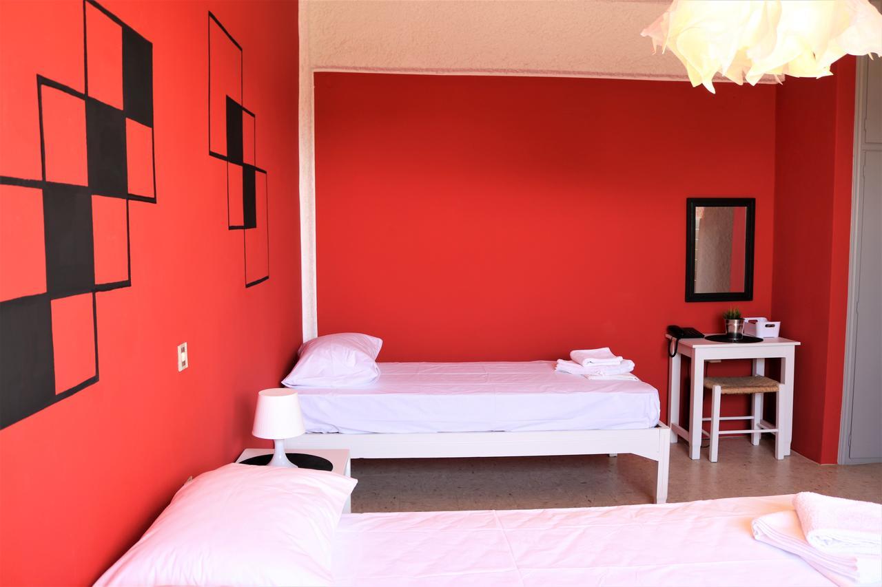 The Bongos - Socially Conscious Rooms, Part Of The Room Rate Goes To Charity Platanés Esterno foto