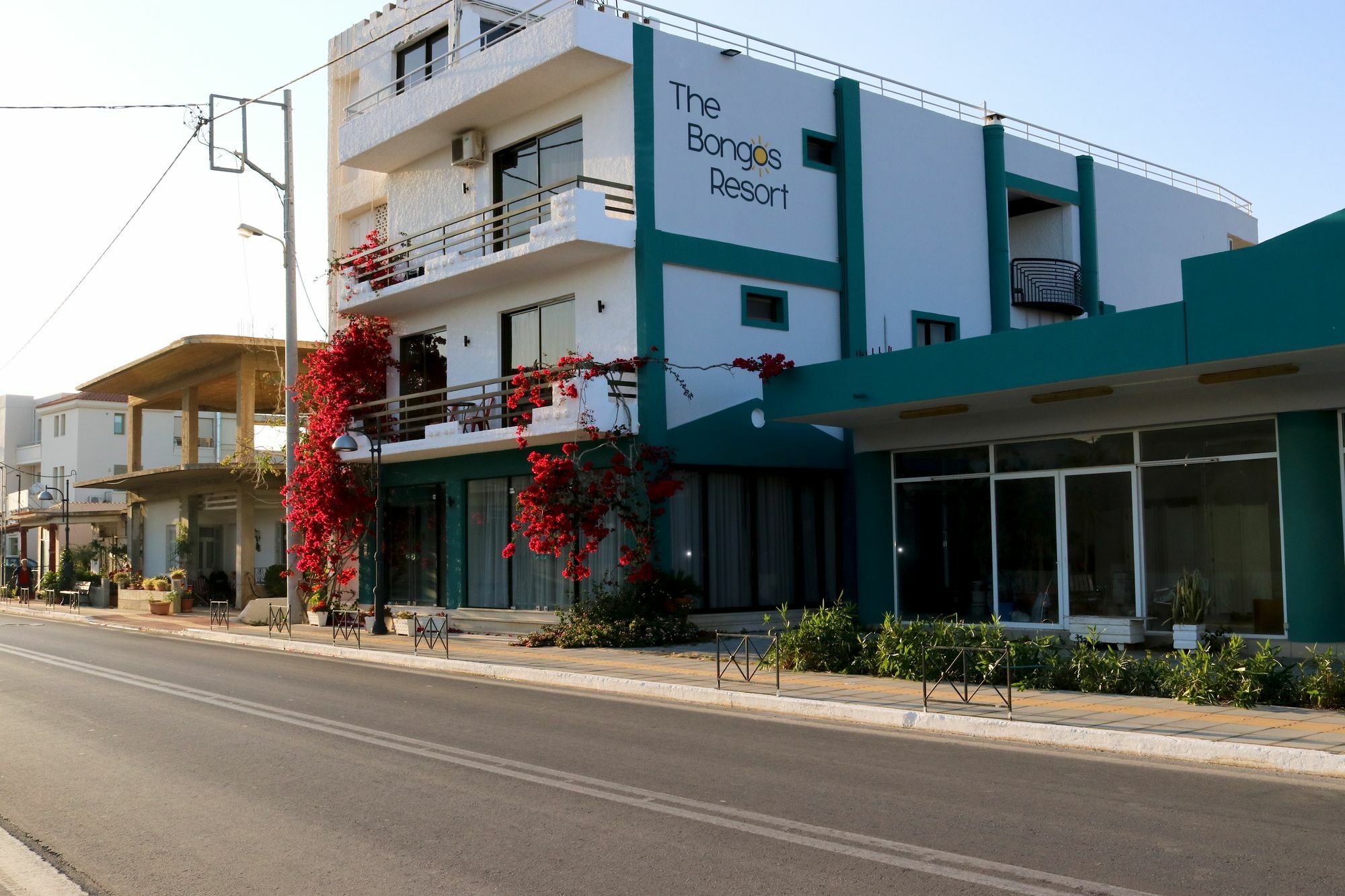 The Bongos - Socially Conscious Rooms, Part Of The Room Rate Goes To Charity Platanés Esterno foto